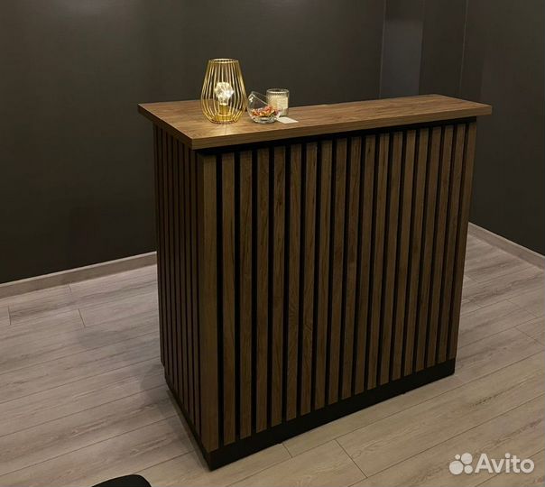 Ресепшен. Стойка Администратора