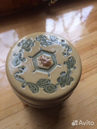 Пудреница и другое