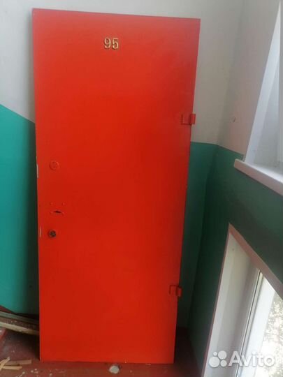 Дверь входная металлическая