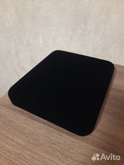 Футляр на 5 монет в капсулах 46х46 мм черный