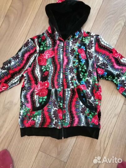 Спортивный костюм