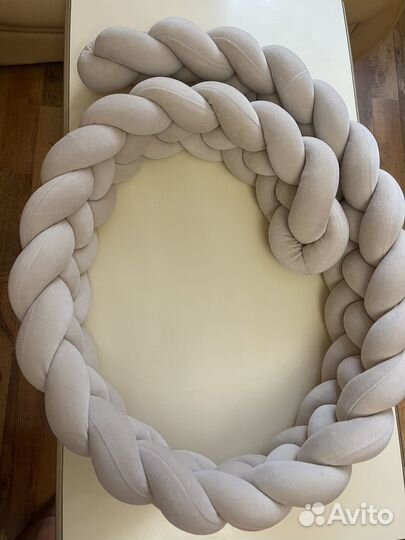 Бортик коса в кроватку