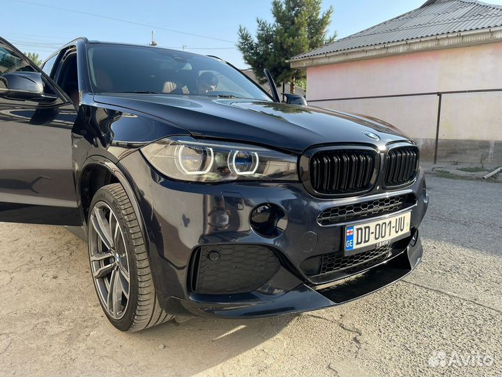 Комплект LED фар с блоками на BMW X5 F15