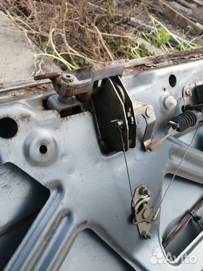 Замок багажника ваз 2112