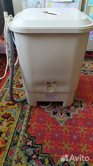 Продам исправную стиральную машинку б/у