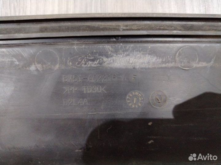 Решетка под лобовое стекло Ford Focus 3 iqdb 2014