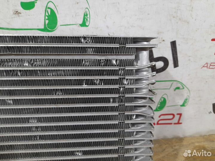 Радиатор масляный BMW X5 X6 F95 F96 (2018+)