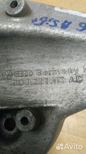 Кронштейн АКПП левый Volkswagen Passat B5