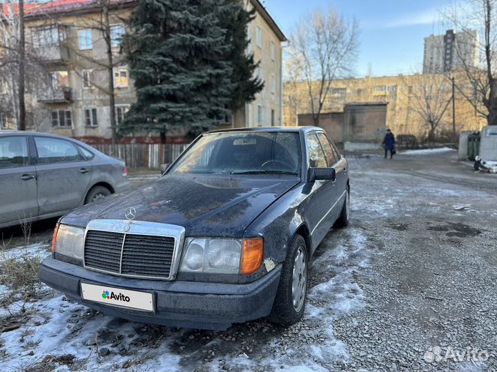 Mercedes-Benz W124 2.6 МТ, 1989, 100 000 км