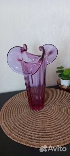 Ваза для цветов цветное стекло СССР Н - 27см