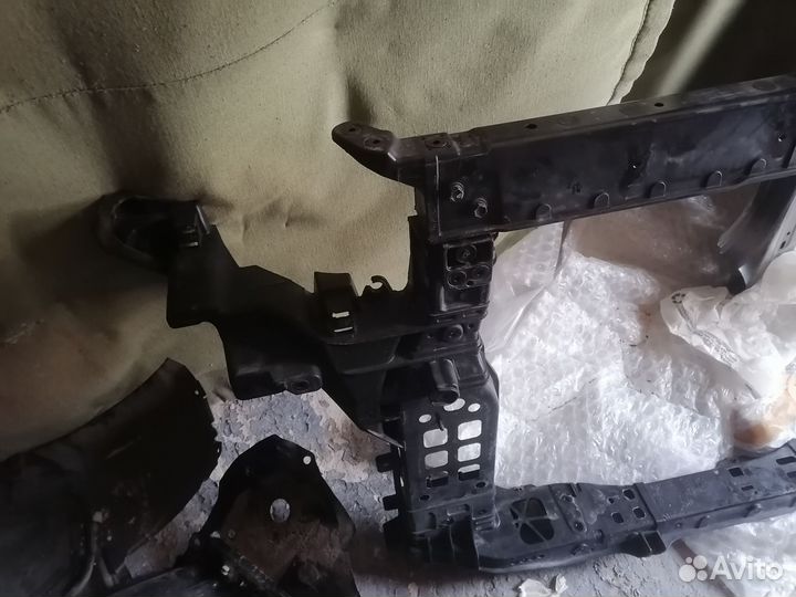 Kia sorento prime передняя рамка радиаторов