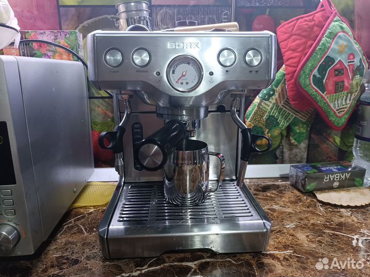 Кофемашина bork