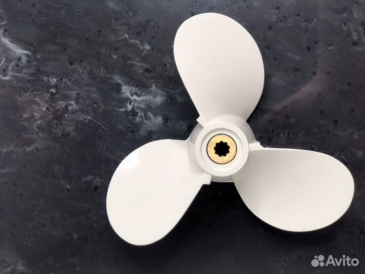 Винт гребной Yamaha 4-5 F4-F5 F6 7-1/2x8