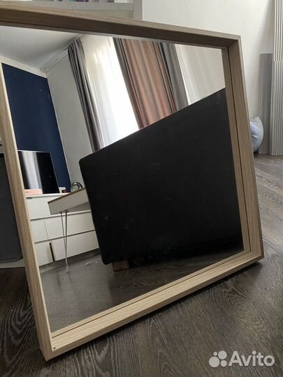 Зеркало настенное