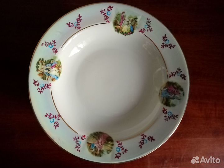 Тарелки глубокие 