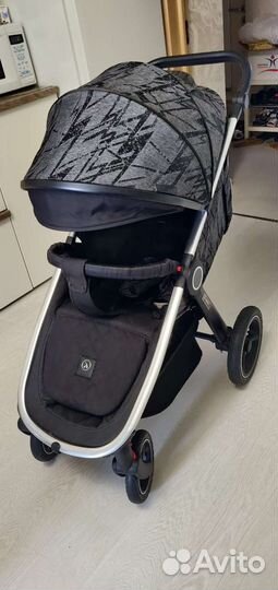 Прoгулoчная коляскa Соlеttо Jоggy