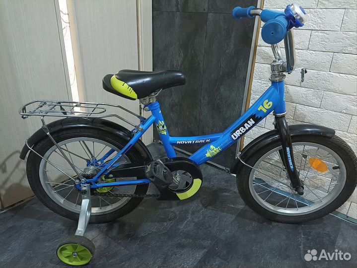 Детский велосипед 16
