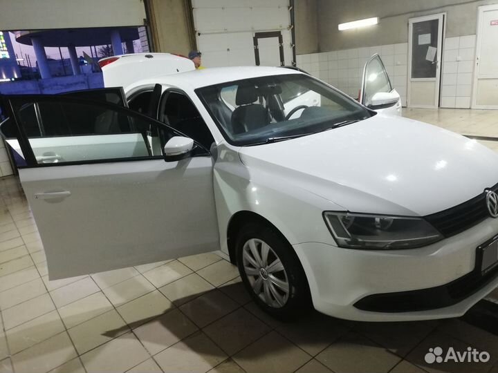 Volkswagen Jetta 1.6 МТ, 2014, 249 290 км