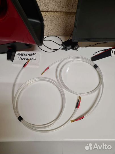 Акустический кабель QED revelation signature