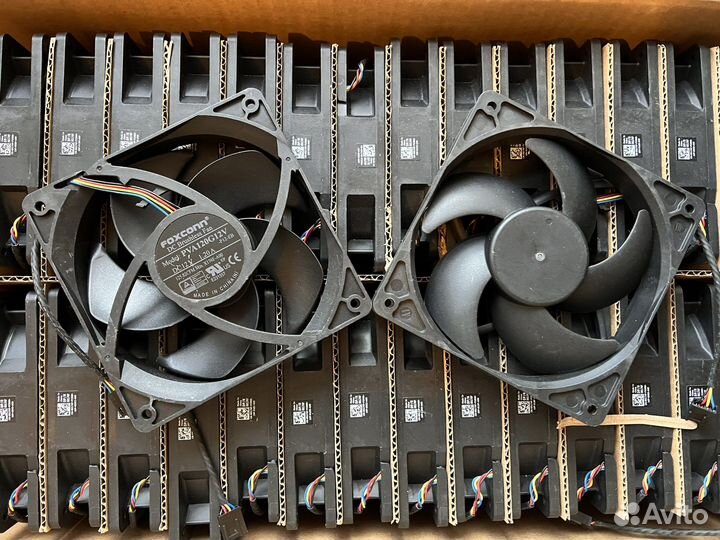 Кулер вентилятор 1.2A 4700 об.м много Foxconn