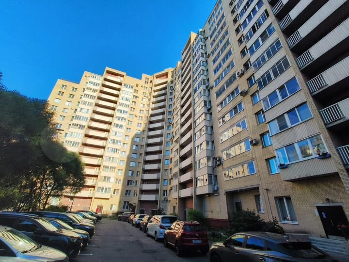 3-к. квартира, 77 м², 11/17 эт.