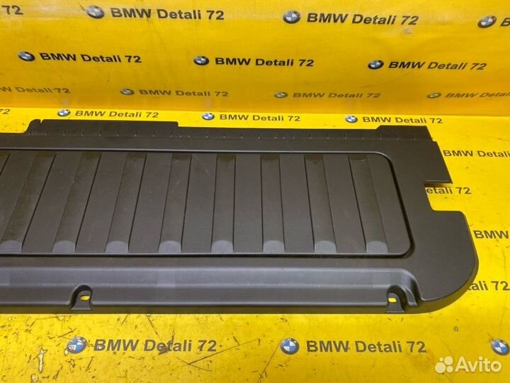 Обшивка борта багажника Bmw X5 E53 M54B30 2006