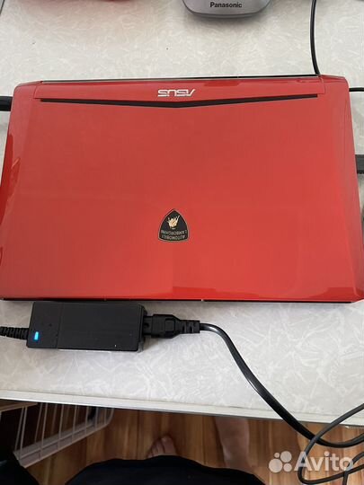 Ноутбук Ламборджини