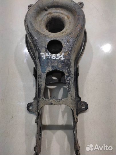 Рычаг подвески (задний, левый) (Chevrolet Camaro)