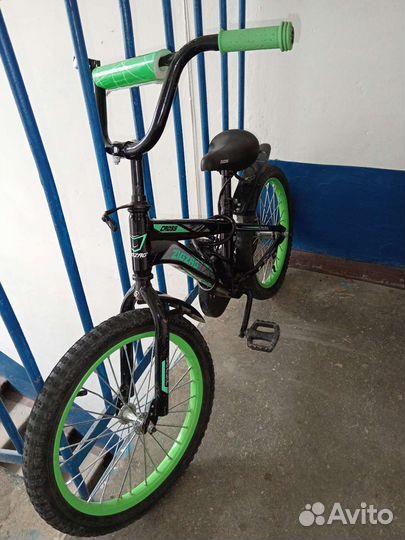 Детский велосипед 18