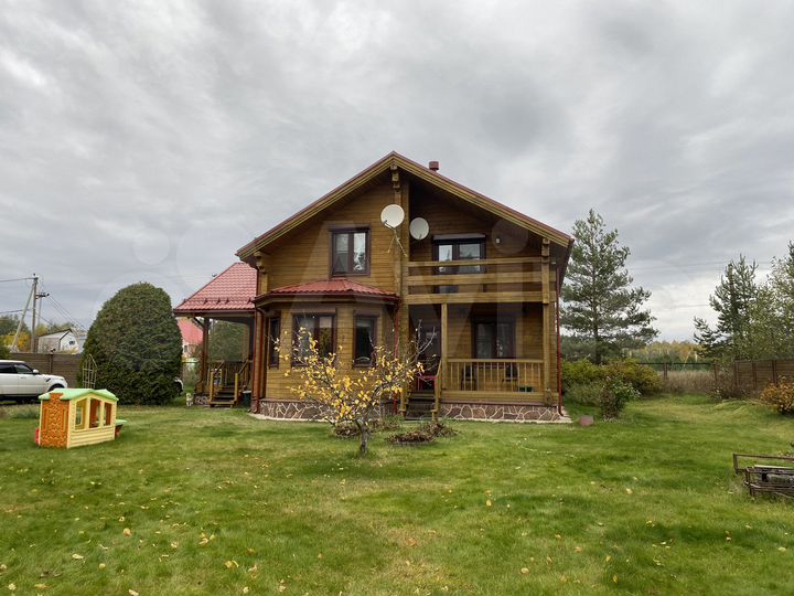 Коттедж 209 м² на участке 25 сот.