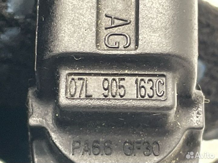 Датчик положения распредвала Audi A4 B8 2.0 CDN