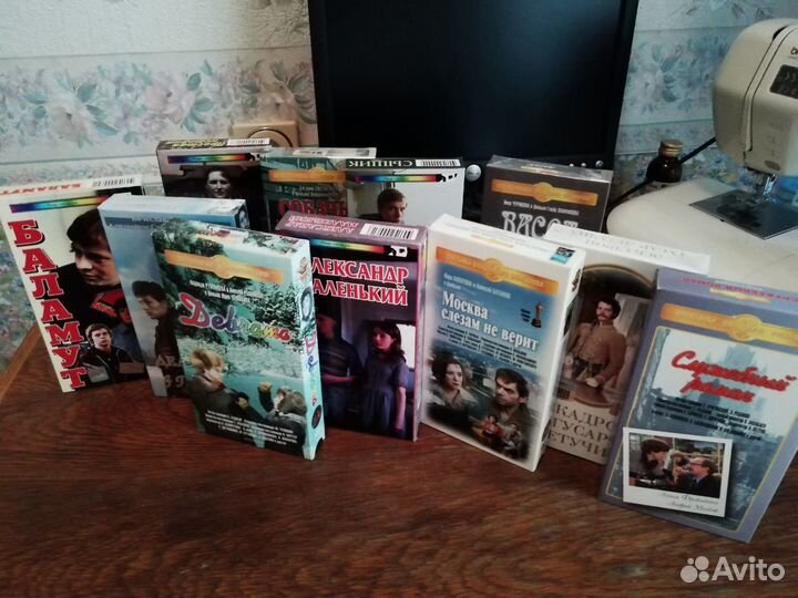 Диски и касеты. Старые советские фильмы