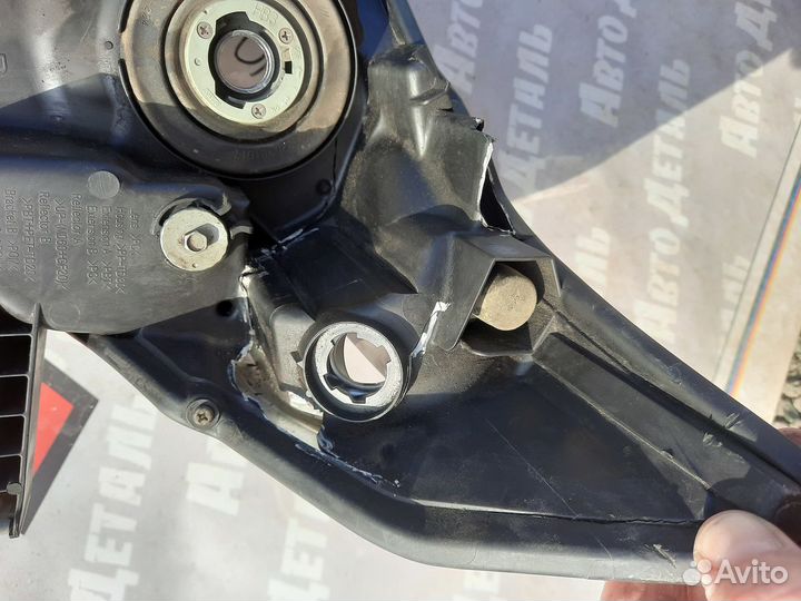 Фара правая Toyota LC150 Land Cruiser 150 2013