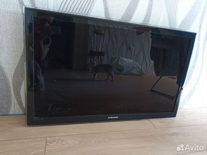 Телевизор Samsung UE-40 C5100 QW