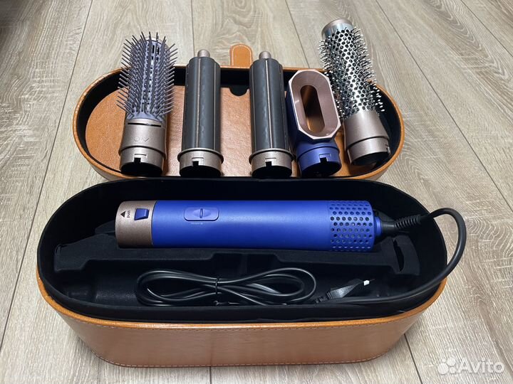 Стайлер Dyson