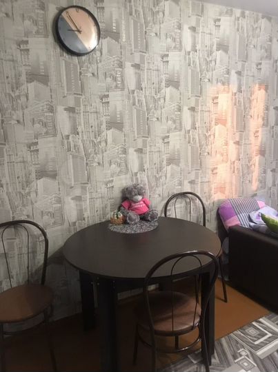 Комната 17 м² в 8-к., 8/9 эт.