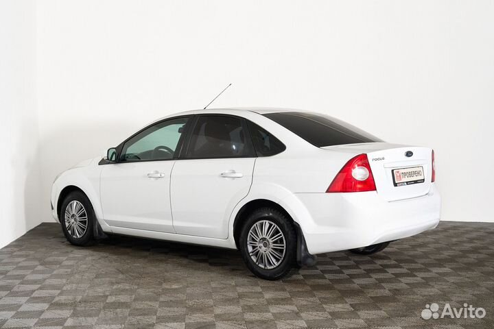 Ford Focus 1.8 МТ, 2010, 140 000 км