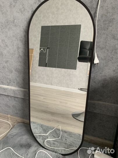 Зеркало настенное