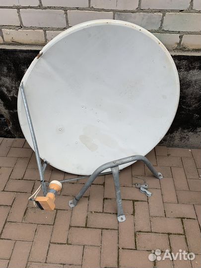 Антенна спутниковая