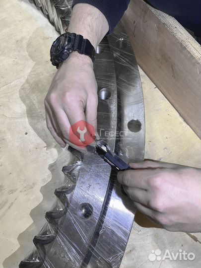 Поворотный круг PC300LC-8 207-25-61100