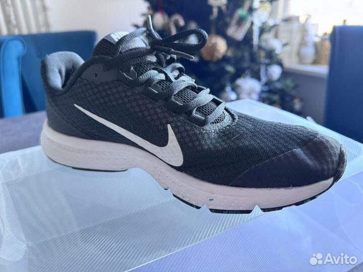 Кроссовки nike