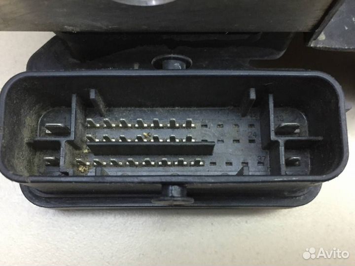 Блок ABS насос Volkswagen Polo Sed RUS 2011