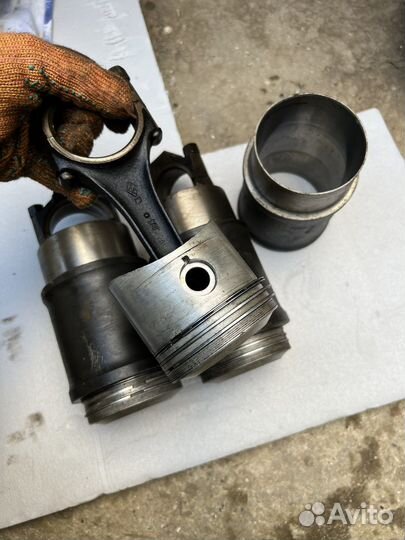 Поршневая в сборе на москвич 412