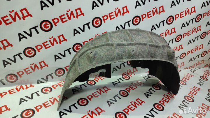 Подкрылок задний левый Volkswagen Tiguan 5N2 CCZ