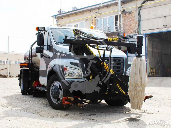 Поливомоечная машина газ next