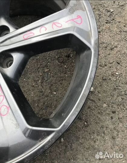 Диск литой R17 Haval F7 с дефектом
