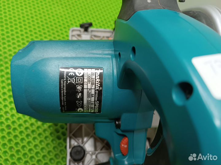 Погружая Пила Makita SP6000