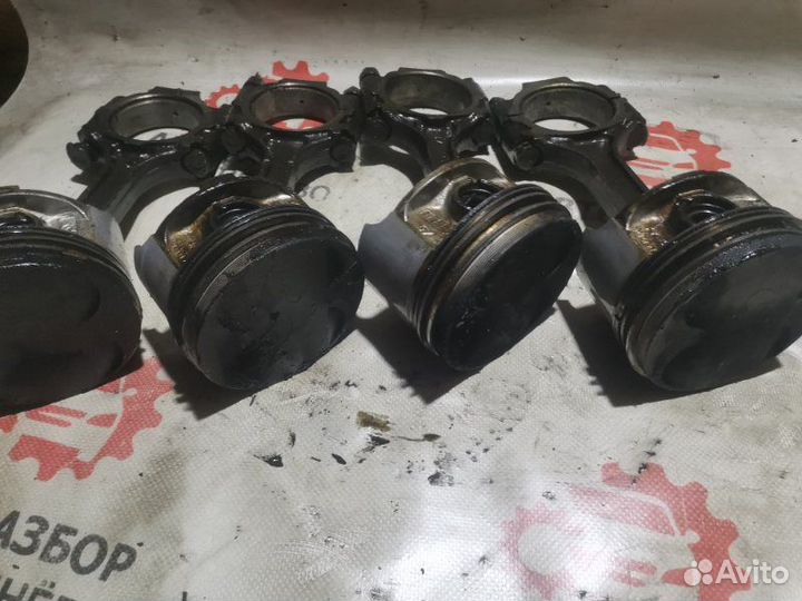 Поршня с шатунами Газ 31105 406 2004