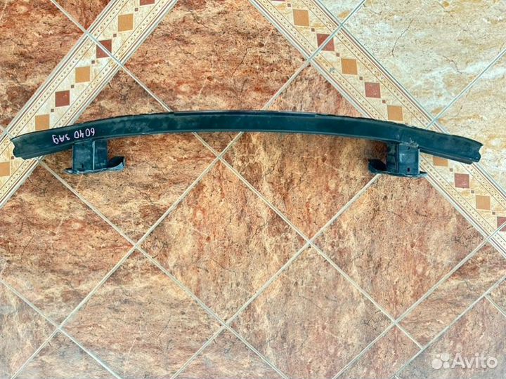 Усилитель бампера задний Bmw 5 F10 N52B30AF 2011