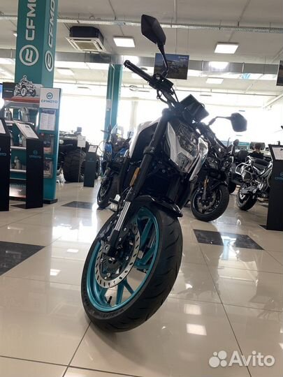 Мотоцикл cfmoto 250 NK (ABS)